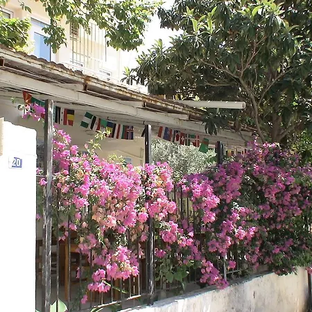 ベッド・アンド・ブレックファスト Onur