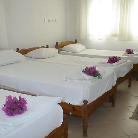 Onur * フェティエ