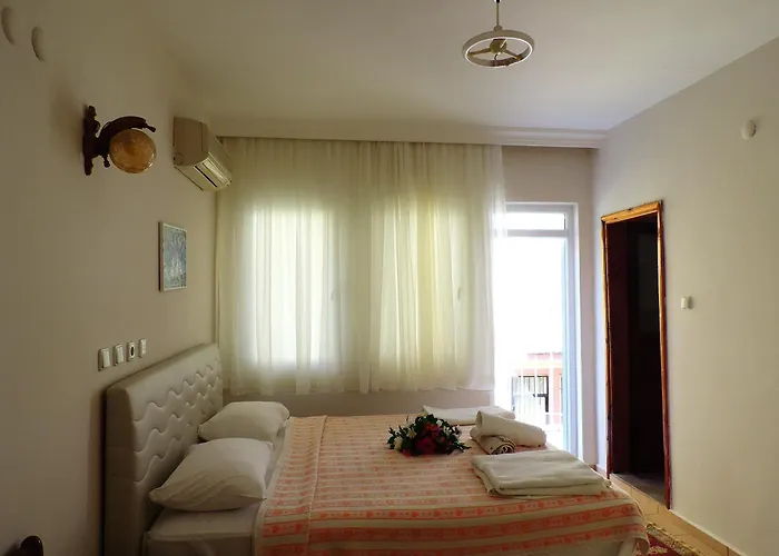 Onur Nocleg ze śniadaniem Fethiye